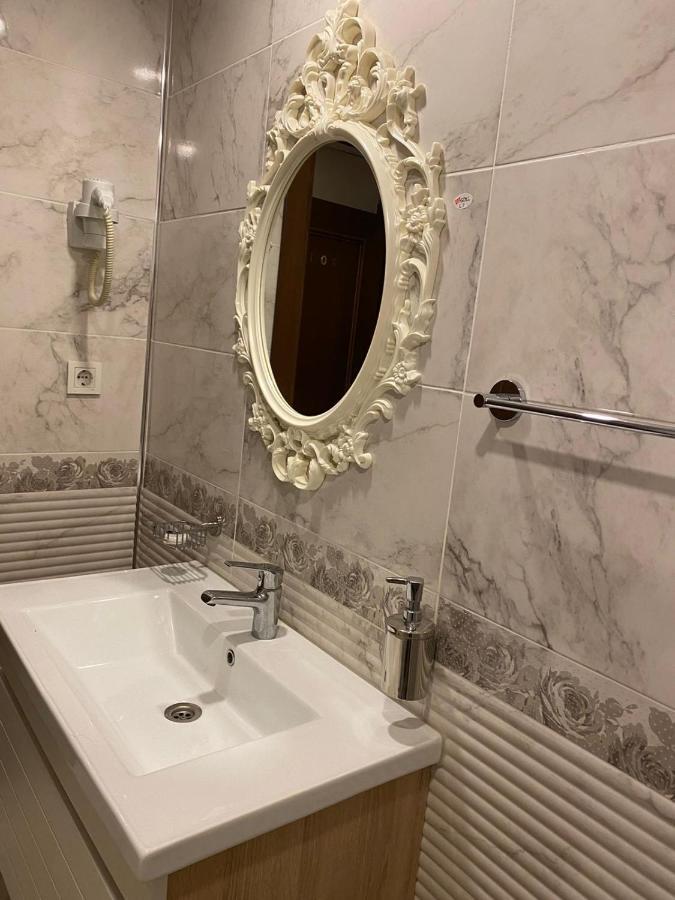 Hotel Bueyuek Levent Provincia di Provincia di Istanbul Esterno foto